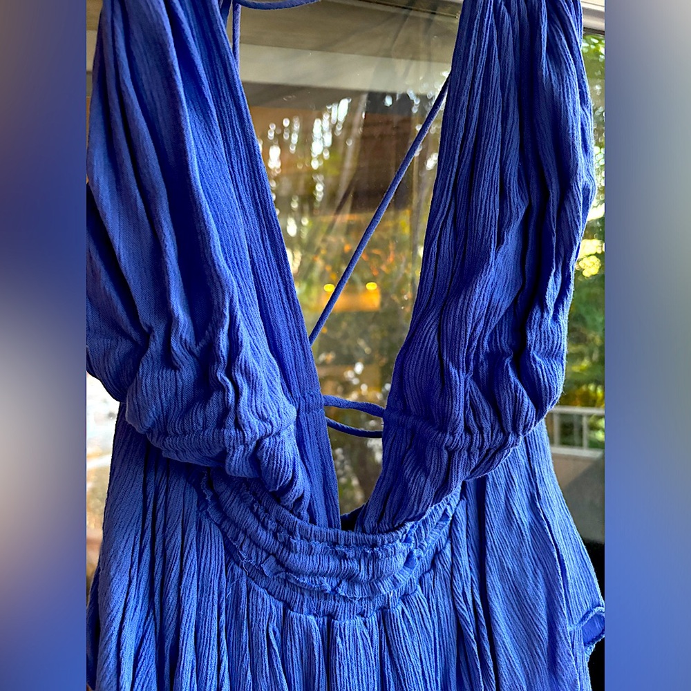Beautiful Free People lace up Backless, tiered dress with plunging neckline